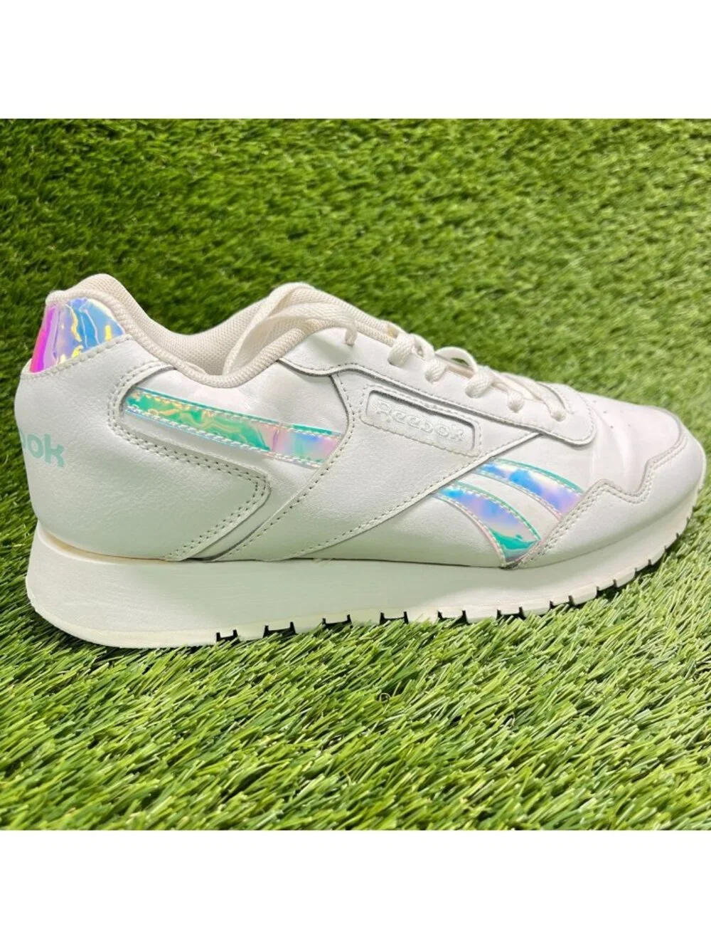 Reebok Glide Womens Size 9 White Blue Athletic Walking Leather Shoes Sneakers